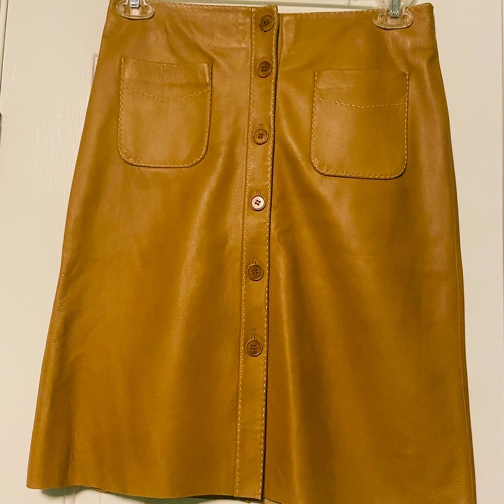The Wrights Camel Leather Skirt size 4